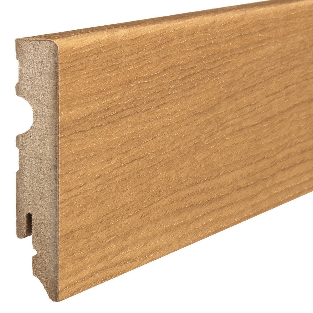 Finierētas grīdlīstes