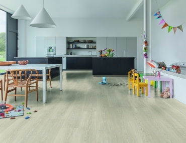 Quick-Step lamināts Majestic Valley Oak Light Beige MJ3554 32. klase
