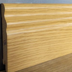 Finierētas grīdlīstes PEDROSS ozols lakots 15*95 mm