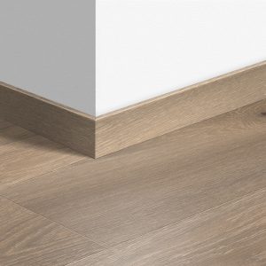 Laminēta mdf grīdlīste Quick-Step 12*58*2400mm qssk01661