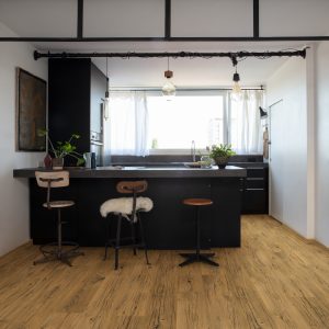 Quick-Step lamināts Signature Cracked oak natural SIG4767 32. klase