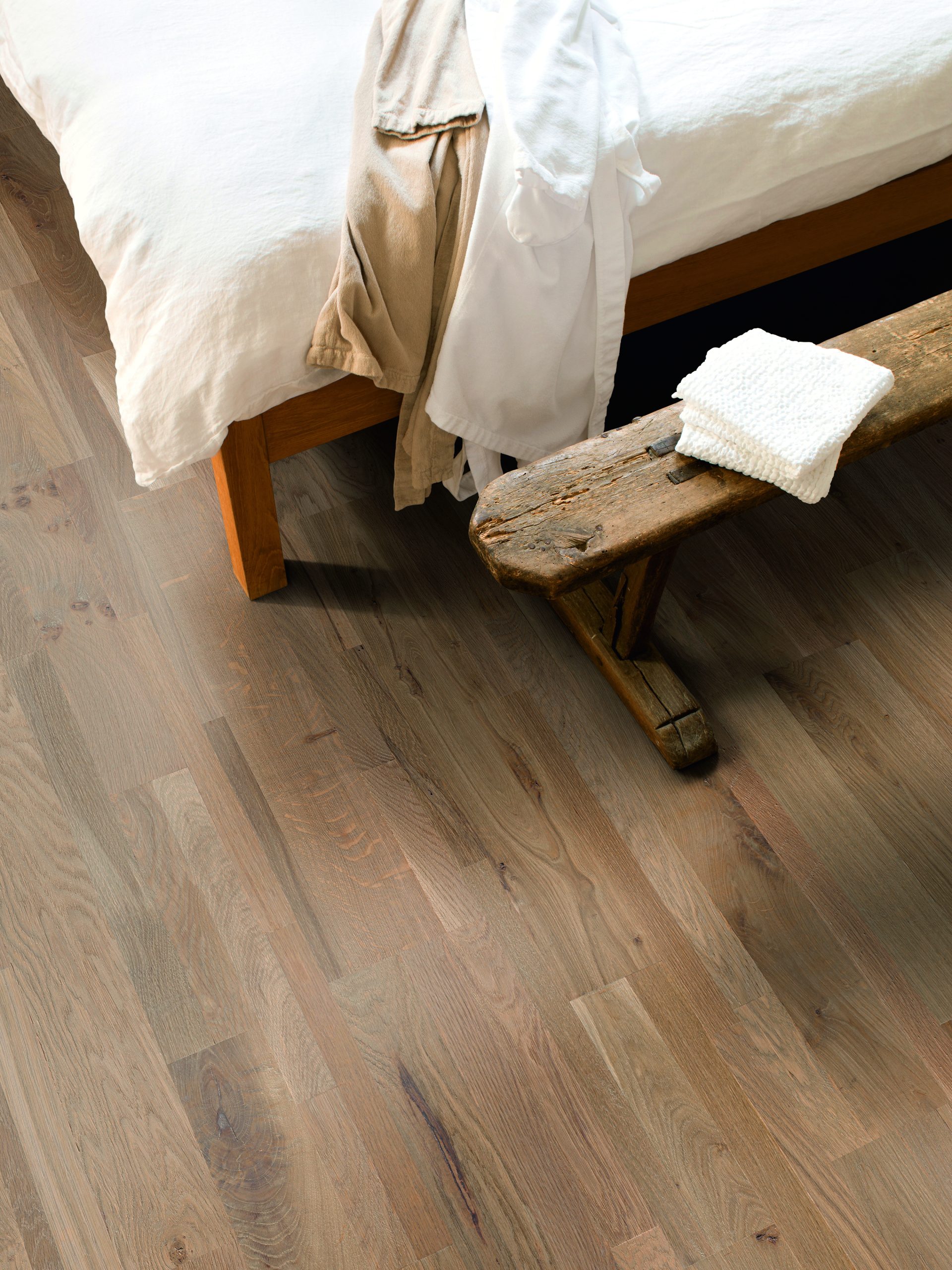 Three-layer parquet Quick-Step Variano Champagne brut oak oiled VAR1630S