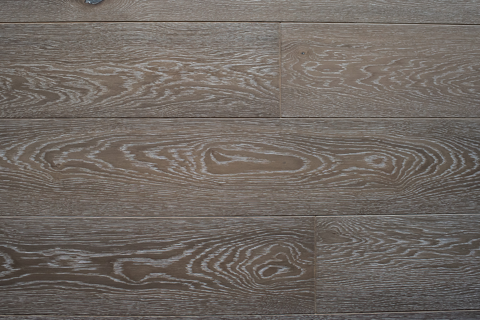 trisslanu-parkets-ozols-irish