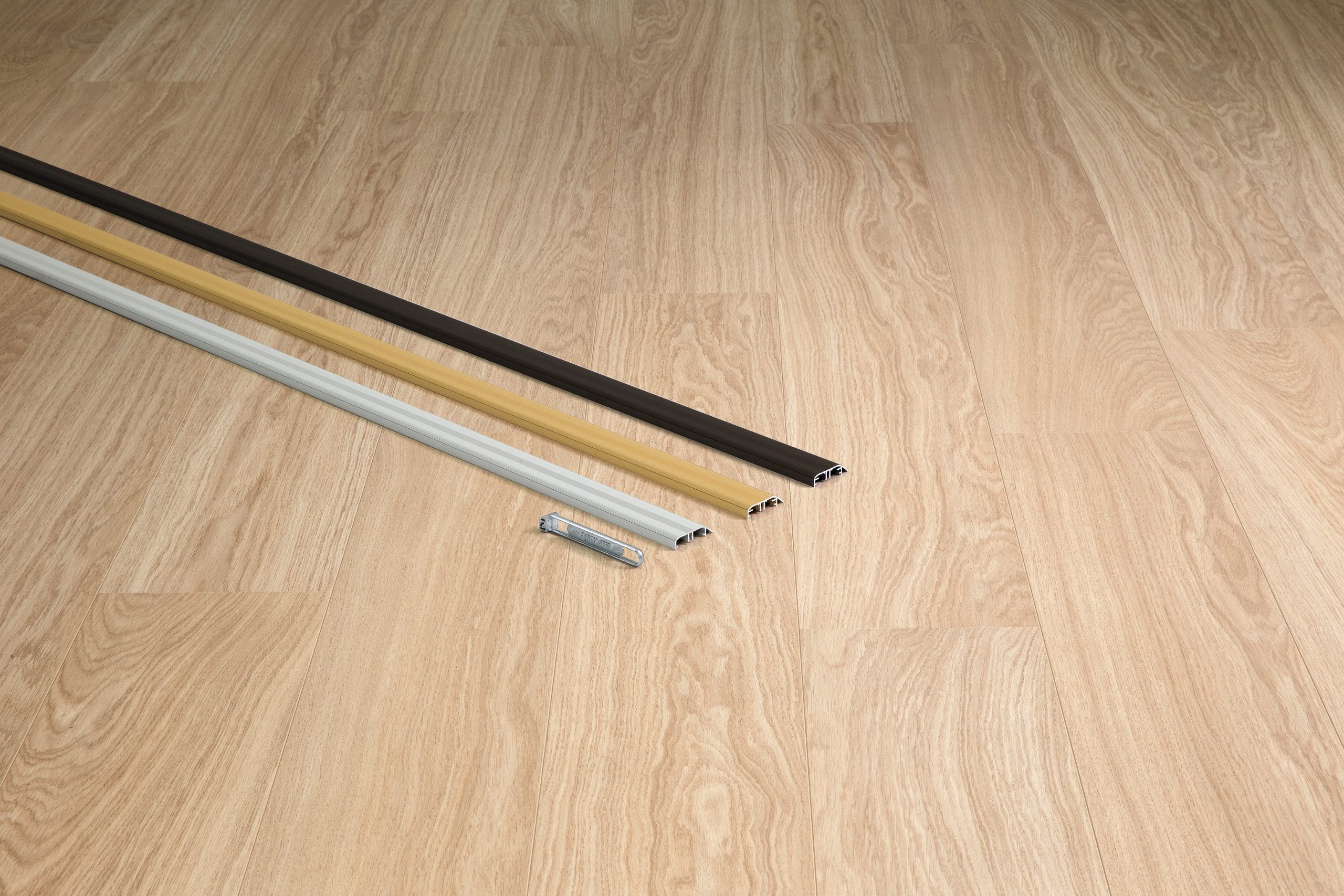 Quick-Step Incizo metāla profils, zelts QSINCPRGOLDME270