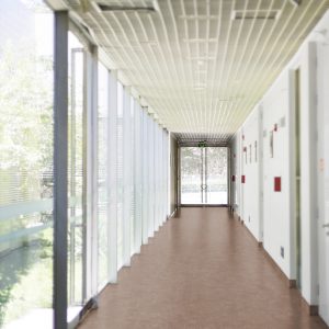 limejama-vinila-grida-tarkett-belgian-stone-loam-24522035