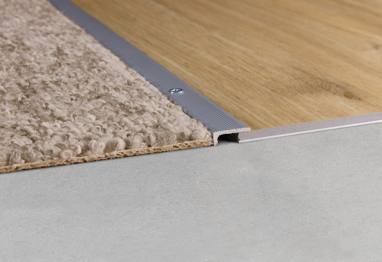 Quick-Step nobeiguma profils NEVRENPCOMSILV