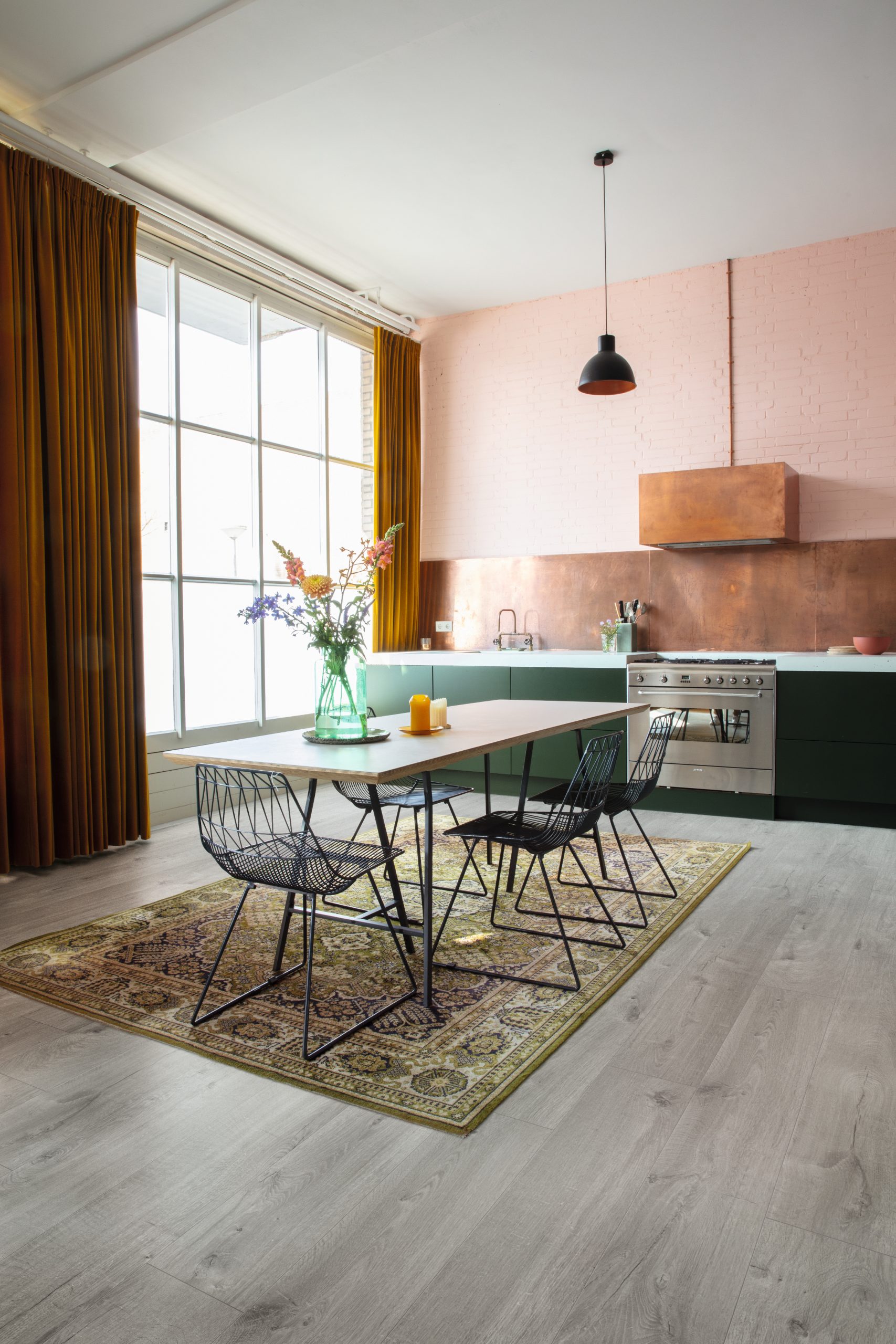 Vinila grīda Quick-Step Bloom Botanic grey AVMPU40237