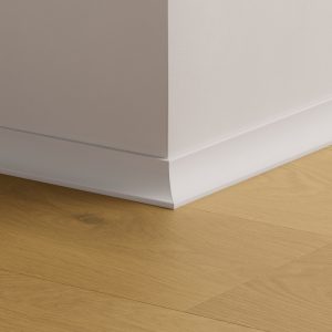 Ūdensizturīga krāsojama grīdlīste QSHSCOTPAINT