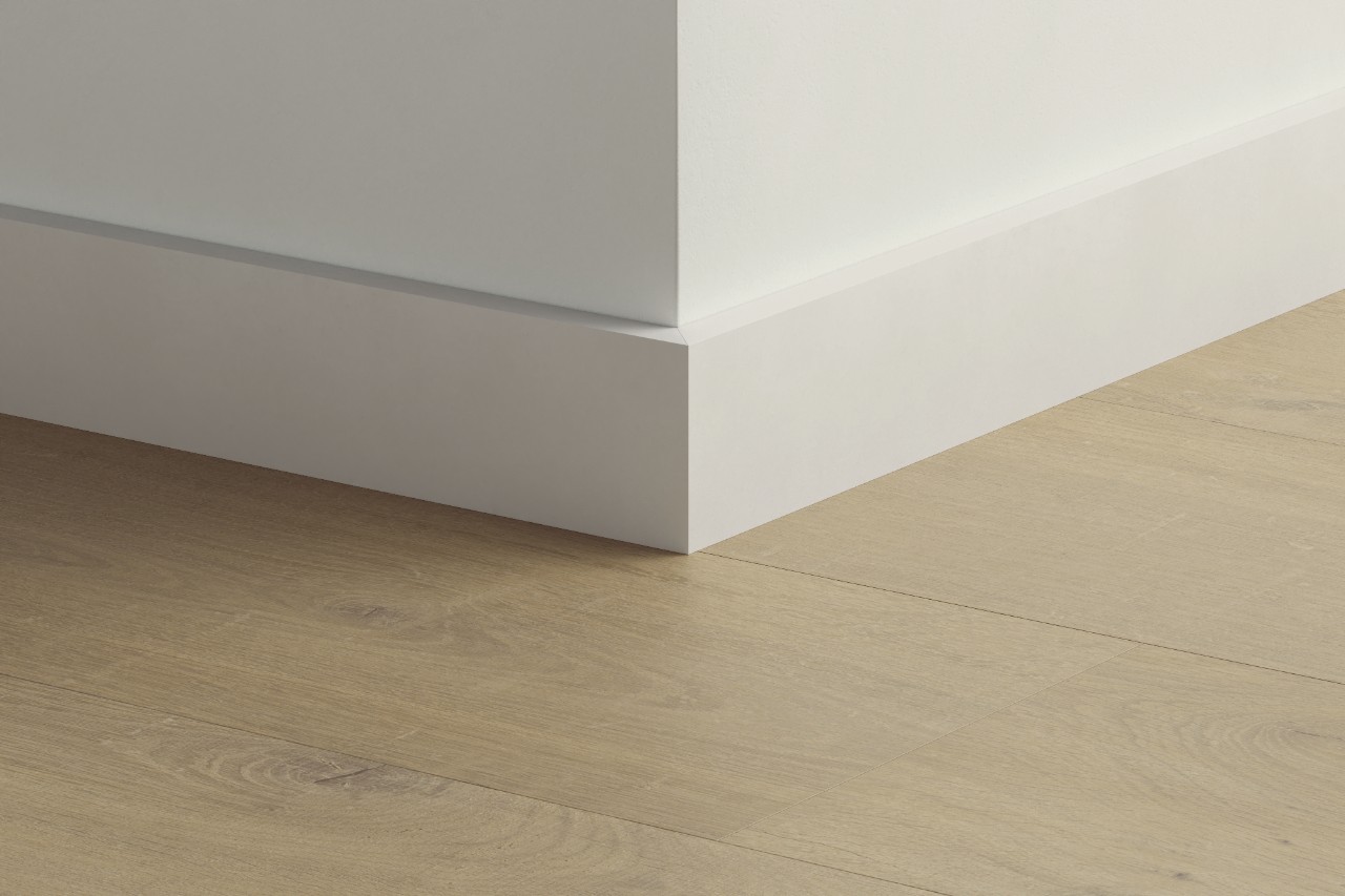 Ūdensizturīga krāsojama grīdlīste QSHSK58PAINT