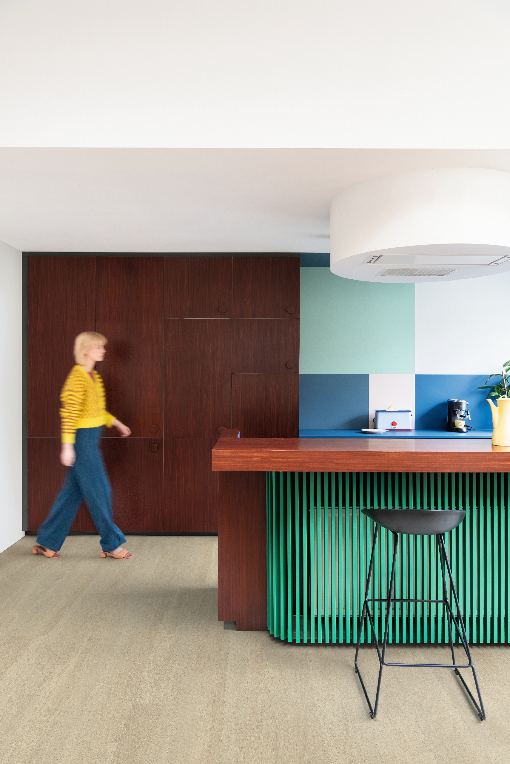 Виниловые полы Quick-Step Bloom Sea breeze дуб бежевый — изображение 11