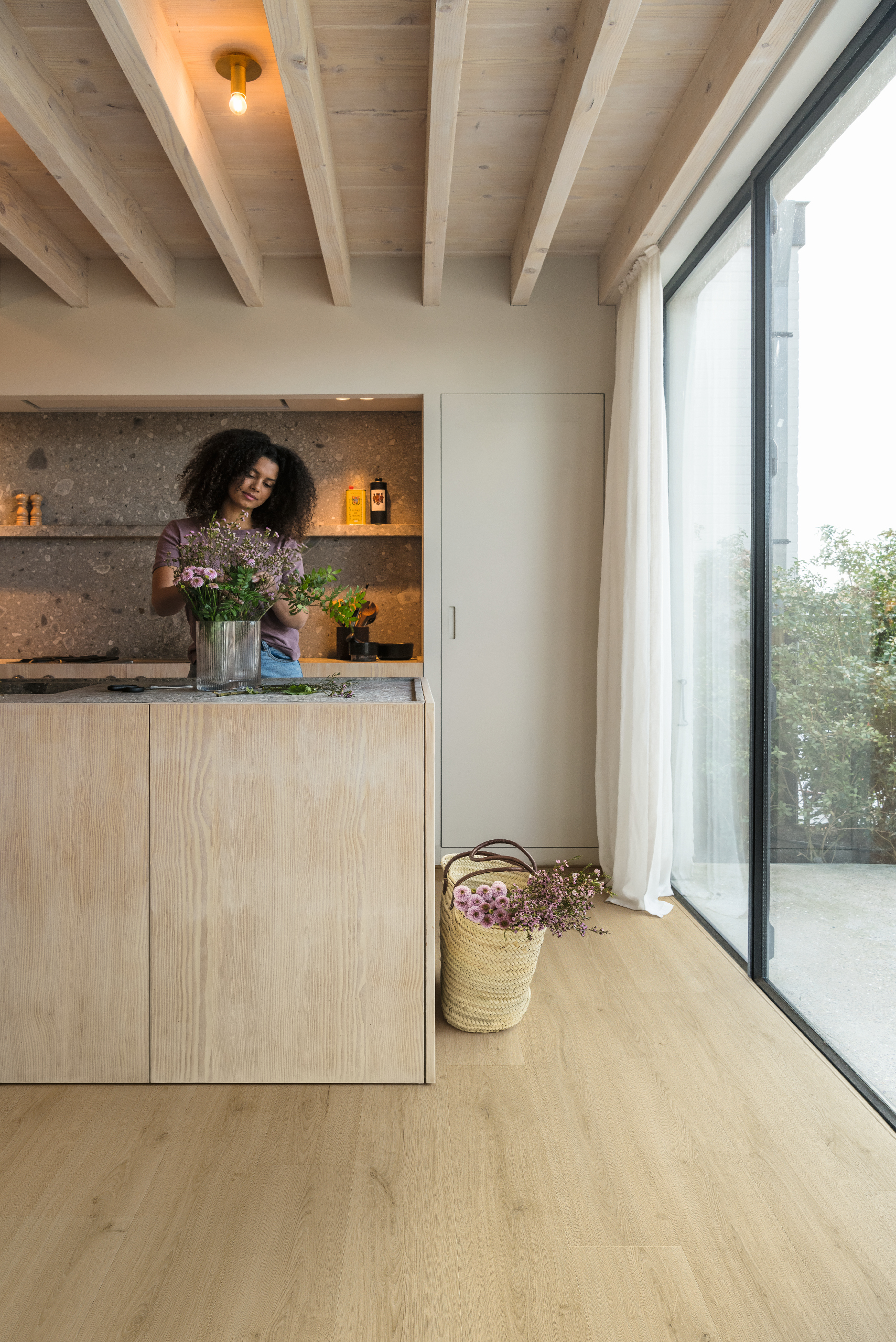 Vinila grīda Quick-Step Bloom Botanic beige AVMPU40236