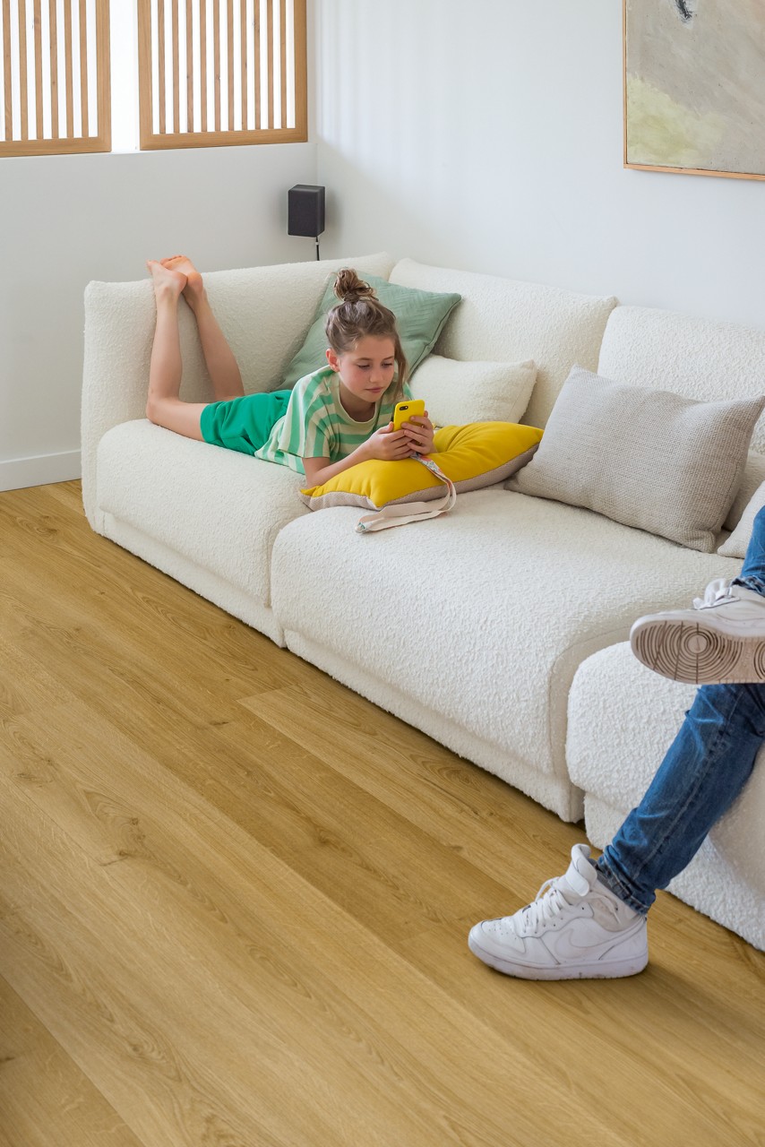 Vinila grīda Quick-Step Alpha Botanic smoked oak AVMPU40238