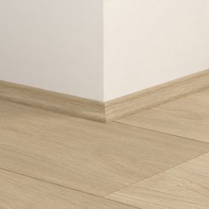 Grīdlīste Quick-Step vinila grīdai QSVSCOT40322