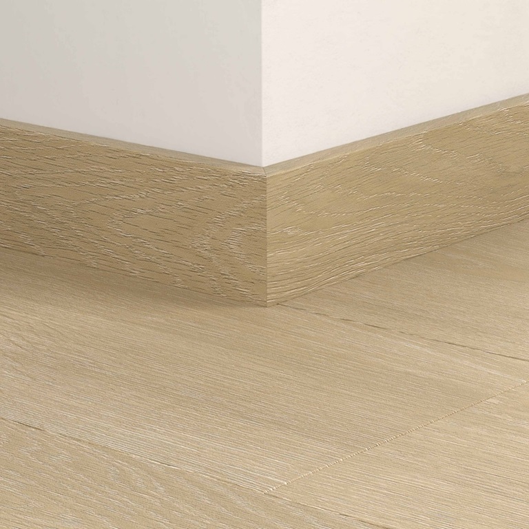 Quick-Step grīdlīste vinila grīdai